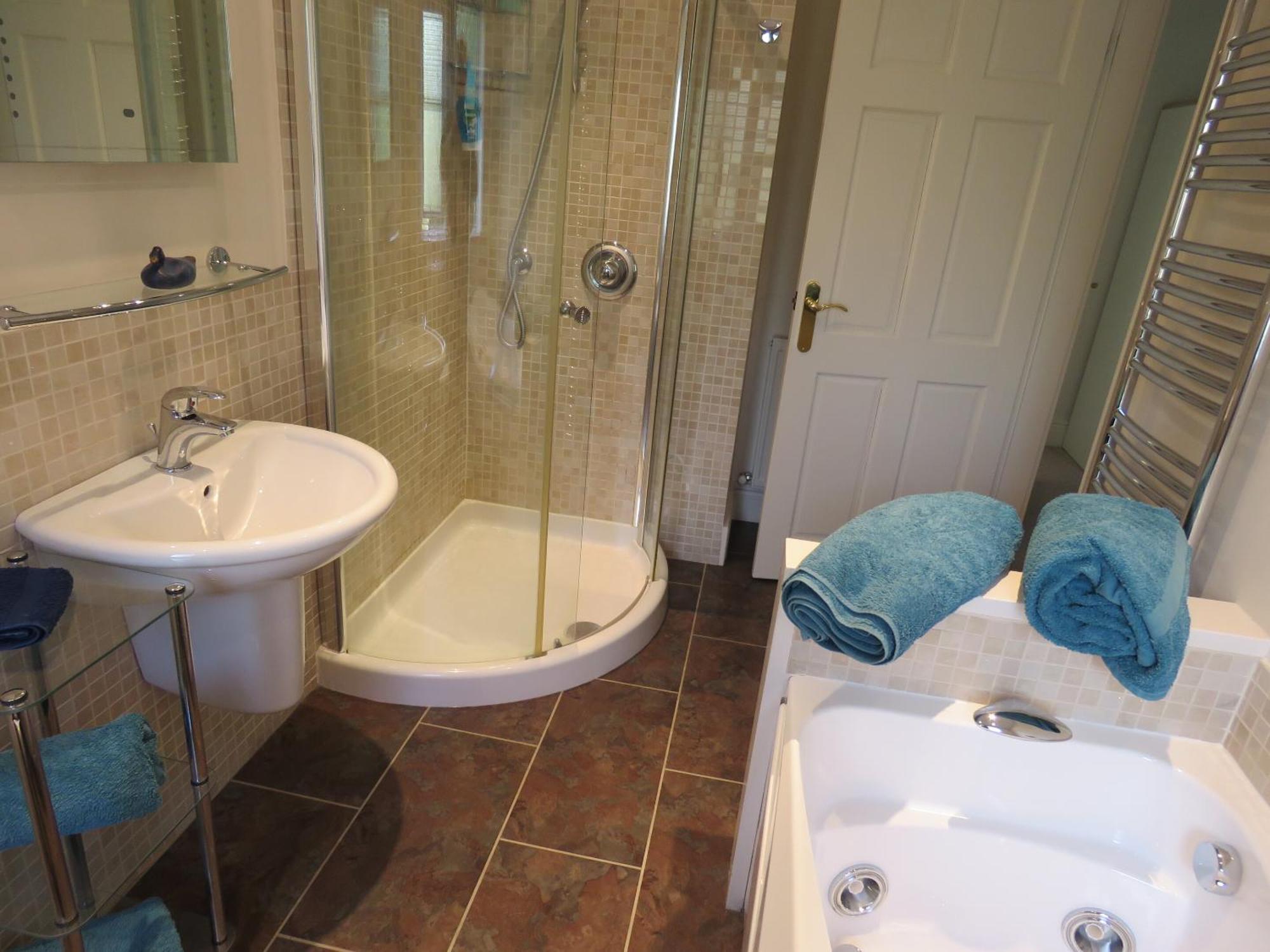 Cleveliot House Bed & Breakfast